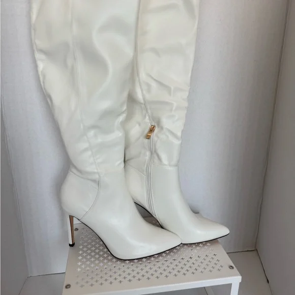 White Knee-High Women's Boots Size 6.5 Inside Zipper 4”Heels - Picture 2 of 5